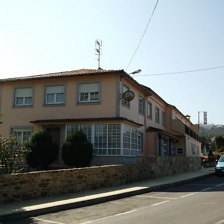 Hostal Pereirina Cee Exterior foto