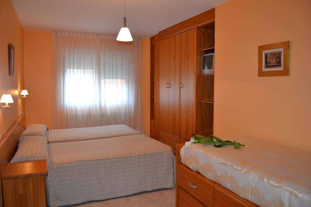 Hostal Pereirina Cee Exterior foto