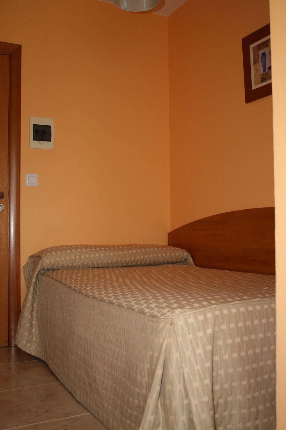 Hostal Pereirina Cee Exterior foto